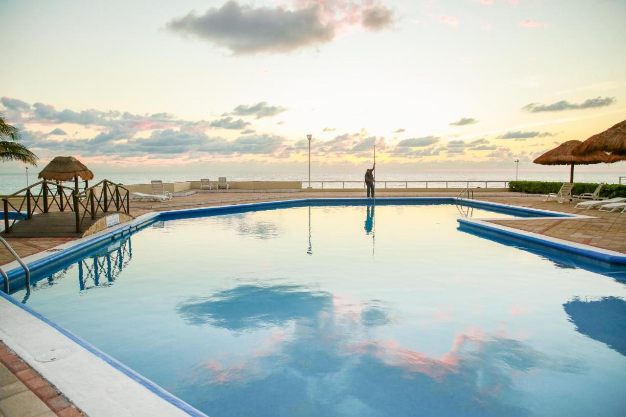 Ocean View Terrace, Beach And Pool Brisas Cancun Hotel Zone Cancún Kültér fotó